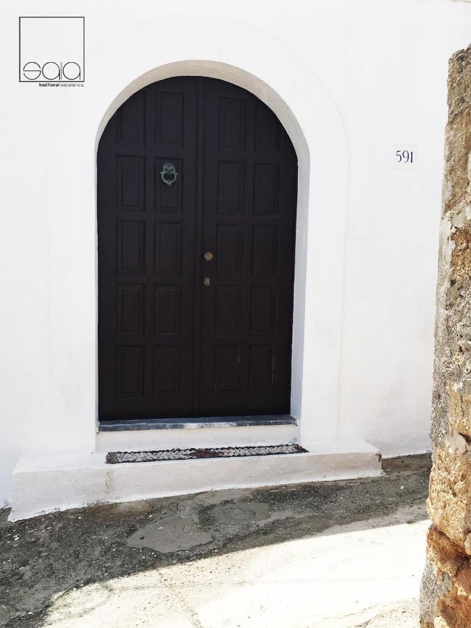 Apartamento Sala Traditional Experience. Lindos Exterior foto